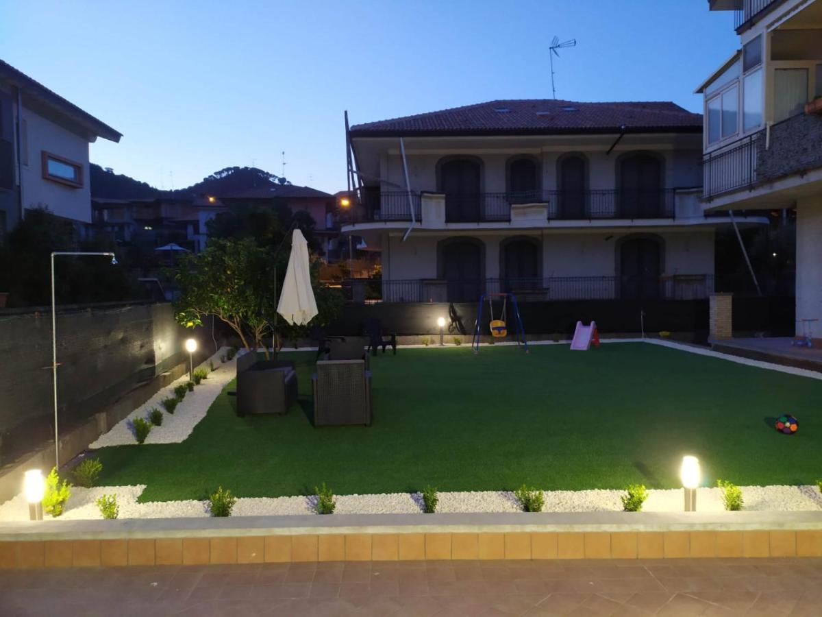 Villa Etna Natura à Nicolosi Extérieur photo